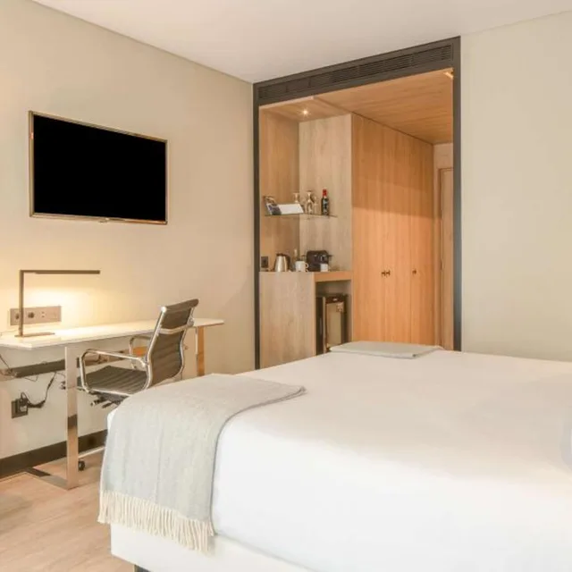 Adjoining, Family, Single Bed, Nh Porto Jardim 5/7