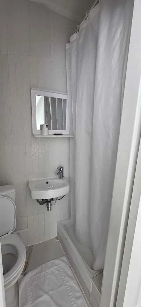 Standard, Single, Single Bed, No Elevator، CAMELIA PRESTIGE - PLACE DE LA NATION 7/7