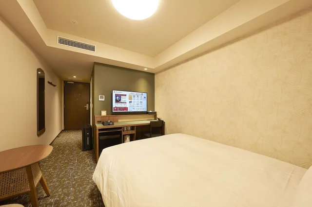 Moderate, Double Bed, Smoking، Keisei Richmond Hotel Tokyo Kinshicho 1/10