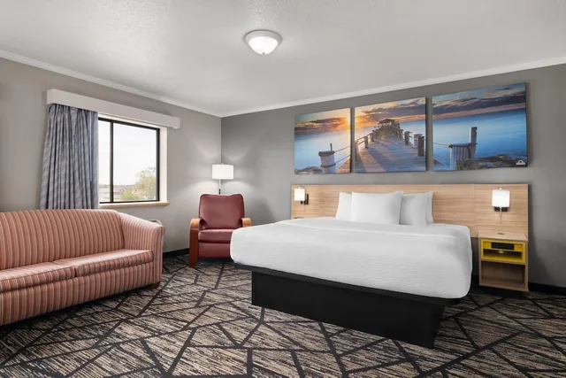 جناح ديلوكس تنفيذي بسرير كينج، La Quinta Inn Milwaukee Airport/Oak Creek 4/8