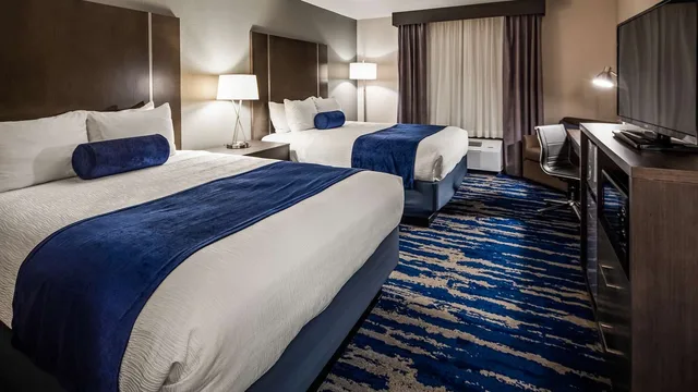 غرفة بسريرين كوين، Garner Hotel Longview South by IHG 1/2