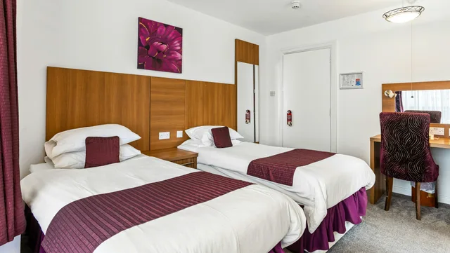 غرفة قياسية بسريرين منفصلين، Magnuson Hotel Sandy Lodge Newquay 2/4