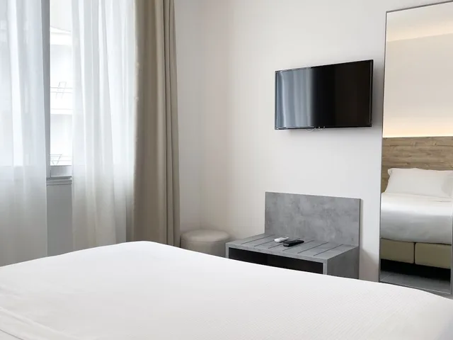 1 Bedroom, Apartment, Queen Bed, Sofa, Balcony, Cavalluccio Marino 2/8