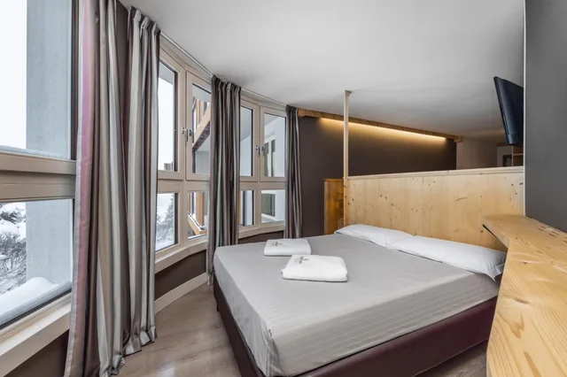 غرفة سوبيريور رباعية، Hotel Piandineve 5/6