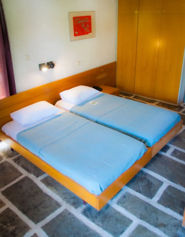 Family Suite, 2 Double and Twin Beds، Apollonia Apartments 4/7