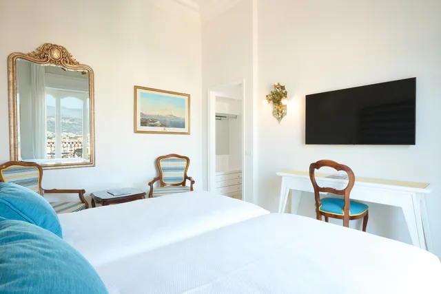 غرفة سوبيريور بسرير مزدوج، Grand Hotel Capodimonte 4/6