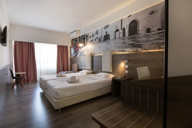 Superior Double/Twin for Single Use، Metropolitan Hotel Thessaloniki 1/3
