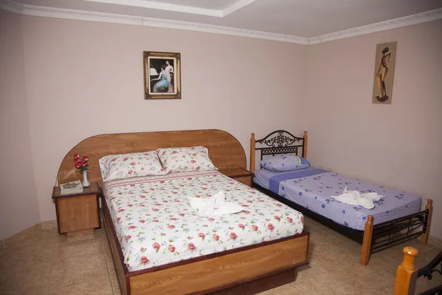 Superior, 1 Single and 2 Double Beds، Hotel Residencial Turistico Cuba 3/3