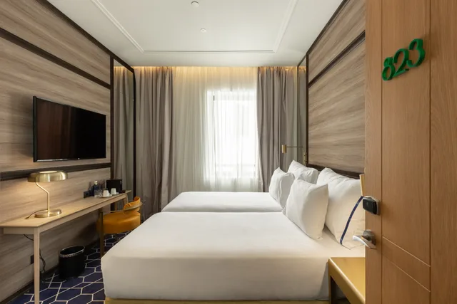 غرفة قياسية بسرير مزدوج، Pestana CR7 Gran Vía 7/9