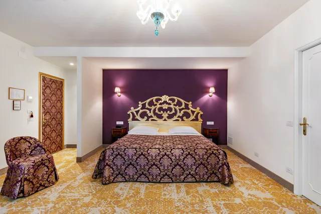 جناح جونيور بسرير كوين، Hotel Giorgione 1/7