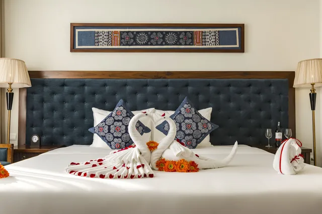 Premier, King Bed, Ocean Front, Balcony، Balcona Hotel Da Nang 5/6