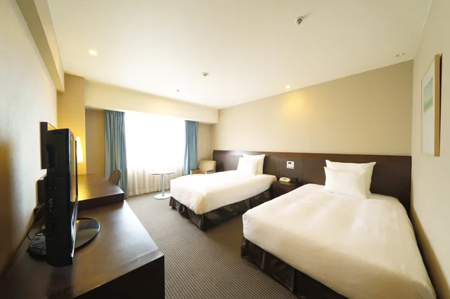غرفة بريميوم بسريرين منفصلين بإطلالة على المدينة للمدخنين، Ana Crowne Plaza Hotel Hiroshima 2/9
