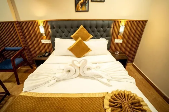 Executive, Queen Bed, Sea View, Hotel Mainak 10/10