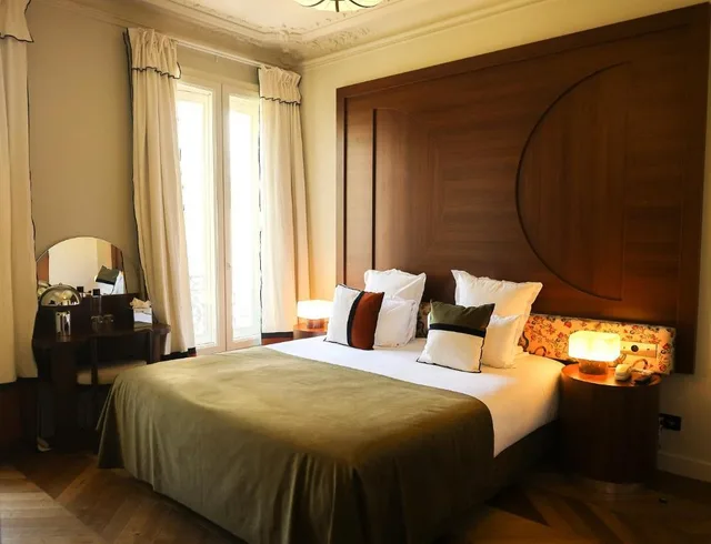 Deluxe, HOTEL D'ARGENSON 3/3