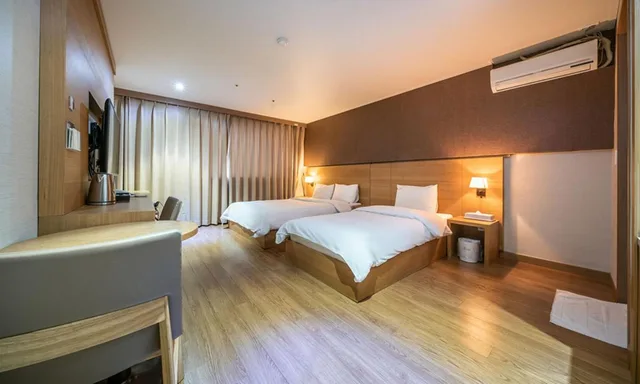 غرفة ديلوكس بسريرين منفصلين، Stella Maris Hotel 2/7