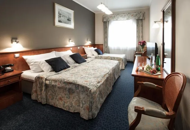 غرفة قياسية ثلاثية بثلاثة أسرّة، Hotel Union 10/10