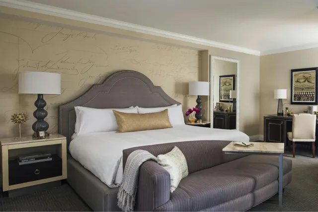جناح جونيور، Marriott Vacation Club Pulse At the Mayflower Washington D C 4/9