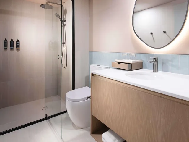 جناح جونيور بسرير كينج، Mercure Melbourne La Trobe Street 4/10