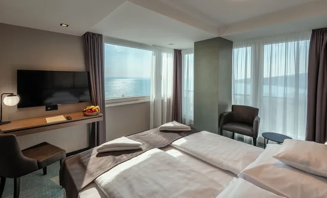 Junior Suite, Queen Bed, Sofa, Hunguest Hotel Bal Resort 2/5