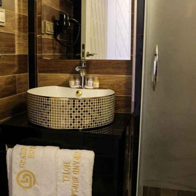 غرفة ديلوكس ثلاثية، Grand Bursa Hotel 7/9