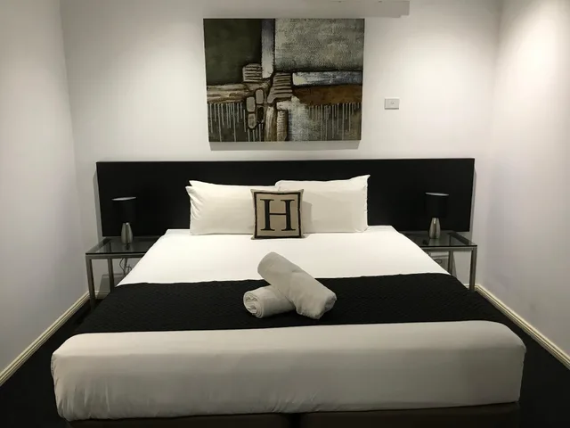 غرفة بسرير كينج بدون إطلالة في الطابق الأرضي، H Boutique Hotel 2/2
