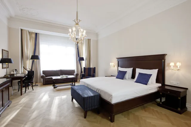 غرفة بريميوم بسرير كينج، Austria Trend Parkhotel Schonbrunn 6/10