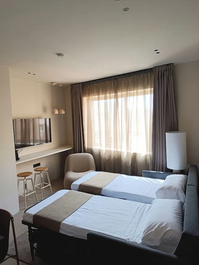 1 Bedroom, Tower, Superior, Apartment, Twin Beds, Sofa، Senator Barcelona Apartments 2/6
