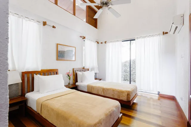 Penthouse Suite، The Strand Boutique Resort 5/8