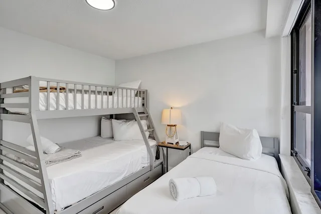 Condo, Miami, Beach, Bunk Bed, 2 Queen Beds، The Alexander All Suite Oceanfront Resort 2/4