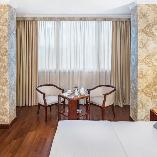 غرفة ديلوكس بسرير كينج، Starhotels Du Parc 6/9