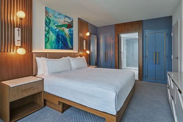 Signature, Suite, 1 King, Sofa Bed (RSP INCLUDED)، Walt Disney World Swan Reserve 3/10