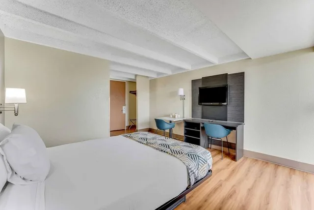 غرفة بسرير كوين، Motel6 Philadelphia, PA - Northeast 1/1