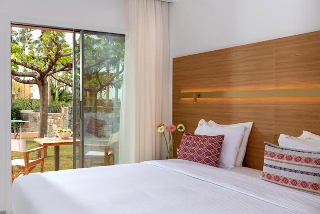 2 Bedrooms, Deluxe, Family, King and Twin Beds, High Beach Resort & Spa 7/10