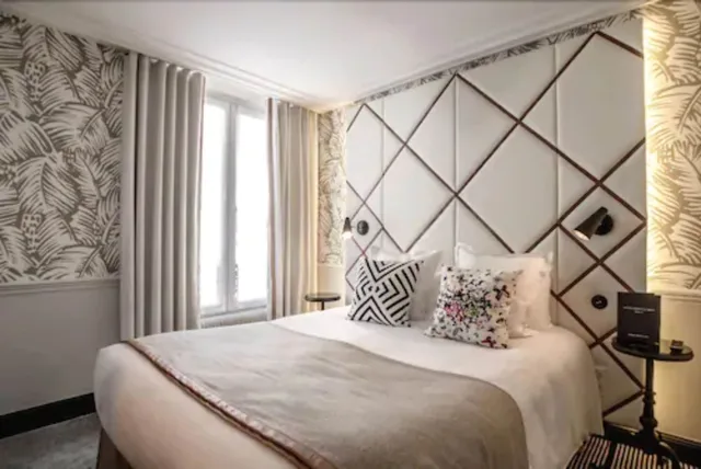 Adjoining, Queen and Twin Beds، Hotel Jardin Le Brea 1/6
