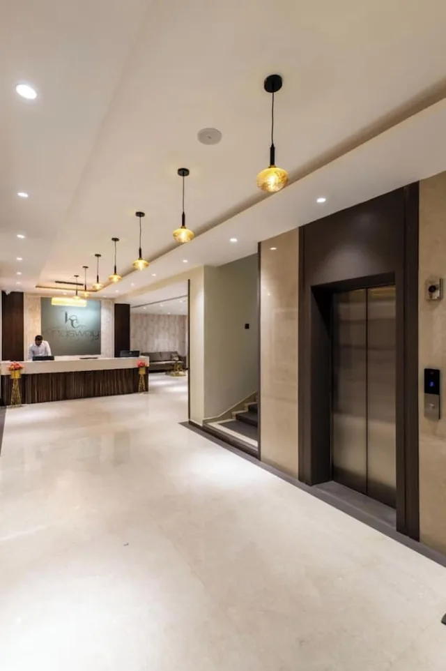 Hotel Kingsway، رايبور 7/40