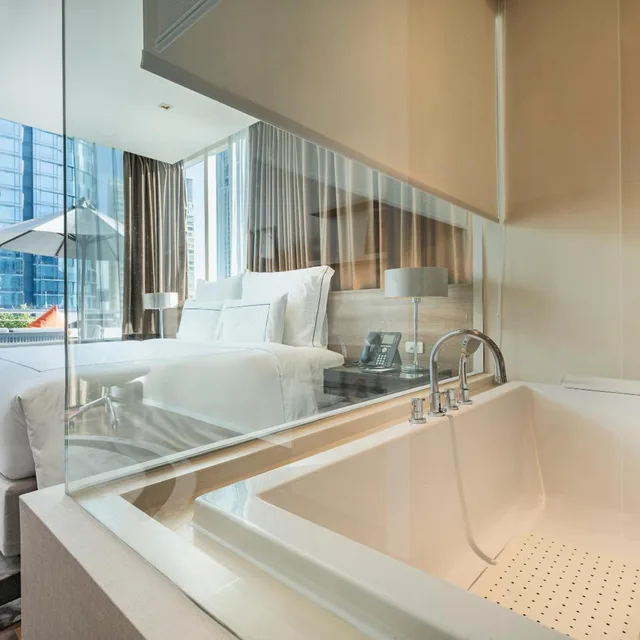 جناح بشرفة بـ3 غرف نوم، MUU Bangkok Hotel 6/8