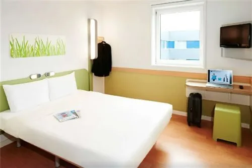 غرفة كلاسيكية بسرير مزدوج، B&B Hotel Liege Rocourt 1/1