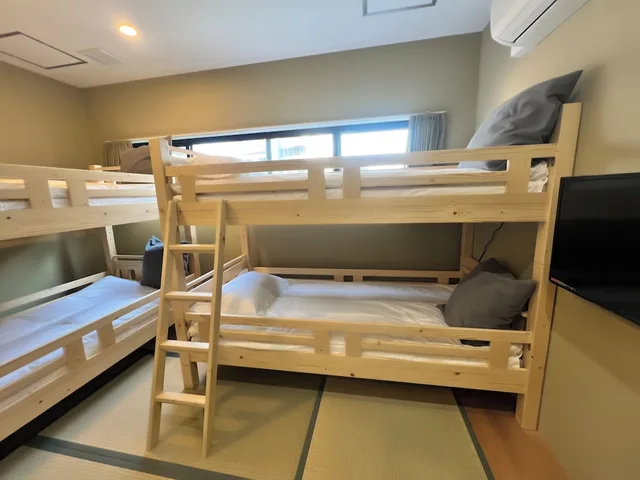 Economy, Quadruple, 2 Bunk Beds, Shared Bathroom, Hostel Hangout Osaka Nanba Nipponbashi 7/10