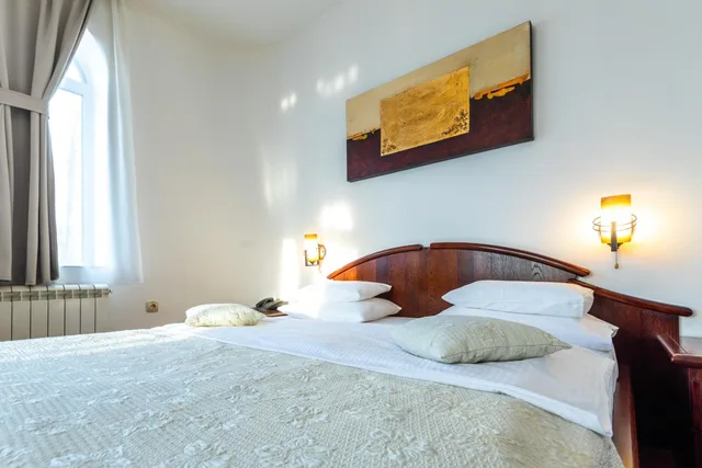 Vila Royal Crown، Subotica 10/50