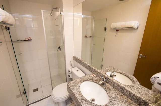غرفة قياسية بسريرين منفصلين، S4 Hotel 4/5