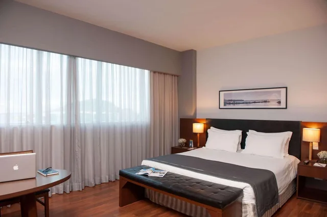 غرفة ديلوكس بسرير مزدوج، Golden Tulip Porto Vitoria 1/9