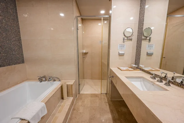 جناح عائلي بسرير كينج وسريرين منفصلين، Haeundae Centum Hotel 11/11