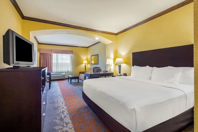 غرفة ديلوكس بسرير كينج، La Quinta Inn & Suites by Wyndham Eastland 1/4