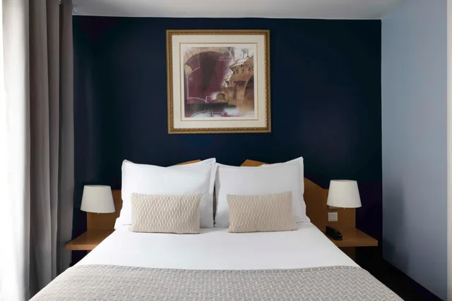غرفة اقتصادية بسرير مزدوج، Grand Hotel Du Calvados 7/10