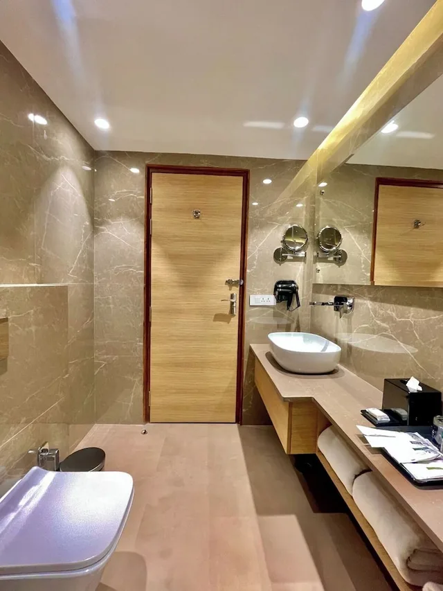 غرفة سوبيريور بسريرين منفصلين بإطلالة على المدينة، Best Western Kasauli 4/5
