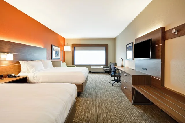جناح بسريرين كوين مع أريكة، HOLIDAY INN EXPRESS EVANSVILLE 2/3