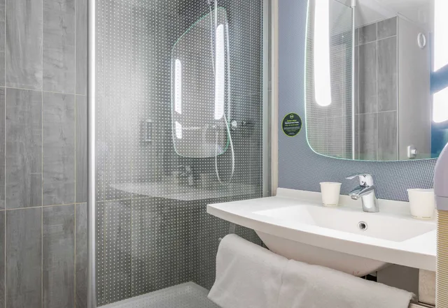 غرفة سوبيريور بسرير مزدوج، B&B Hotel Marseille Bonneveine 4/5