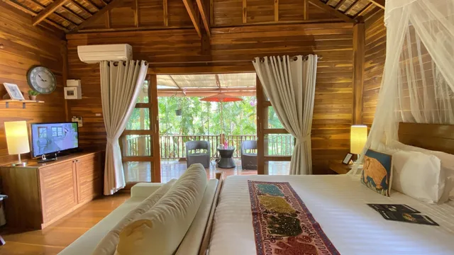 غرفة سوبيريور بسرير كينج بشرفة، Nan Seasons Boutique Resort 1/3