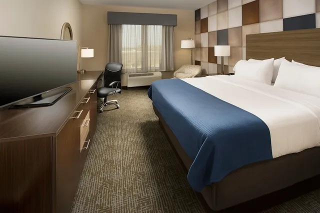 غرفة قياسية بسرير كوين، Holiday Inn Express And Suites Waco South 1/2