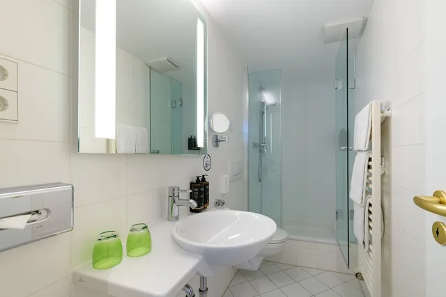 غرفة قياسية بسريرين منفصلين، Mercure Hotel Muenchen Altstadt 9/10